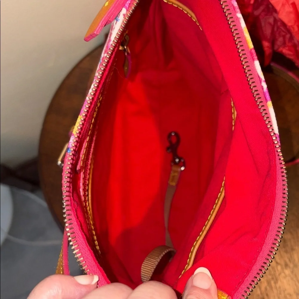 Dooney & Bourke Pink & Red Floral Crossbody Bag/tan leather trim S-M size EUC
